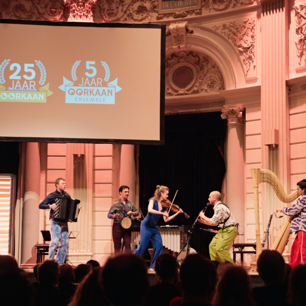 Oorkaan viert feest: jubileumviering in het Concertgebouw